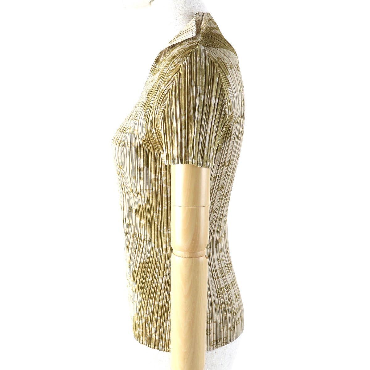 プリーツプリーズ　イッセイミヤケ　トップス　ハイネック PLEATS PLEASE ISSEY MIYAKE 】Made in Japan high neck